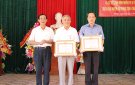 Đảng bộ Hà Phú: Trao tặng Huy hiệu Đảng đợt 19/5 cho đảng viên và Sơ kết công tác xây dựng Đảng 6 tháng đầu năm 2019