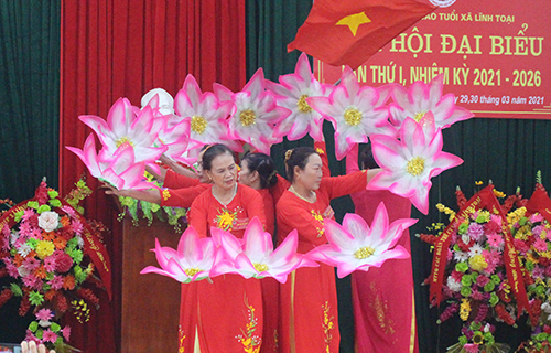 https://hatrung.thanhhoa.gov.vn/portal/Photos/2021-03-31/581d74dfed2e041dIMG_0191.JPG