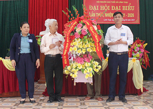 https://hatrung.thanhhoa.gov.vn/portal/Photos/2021-03/68c3d7f955d6185dIMG_0238.JPG