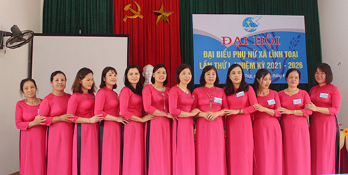 https://hatrung.thanhhoa.gov.vn/portal/Photos/2021-04/d4daf5e3ccc083ddIMG_0187.JPG