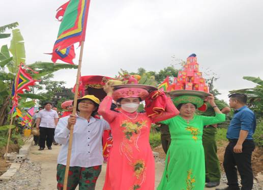 https://hatrung.thanhhoa.gov.vn/portal/Photos/2023-04/a597caf728375a9dIMG_9267.JPG