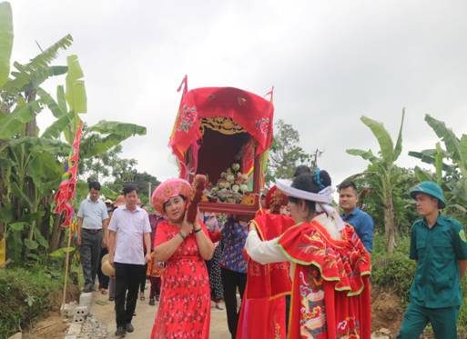 https://hatrung.thanhhoa.gov.vn/portal/Photos/2023-04/fb86cf8bf0459cdIMG_9269.JPG