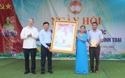 https://hatrung.thanhhoa.gov.vn/portal/Photos/2023-11/b45fd9293f4af14dIMG_8507.JPG